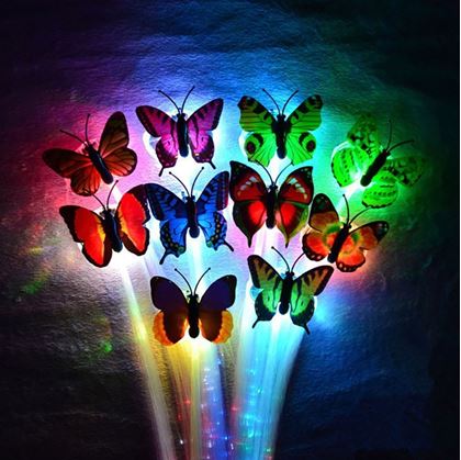 Svítící motýl