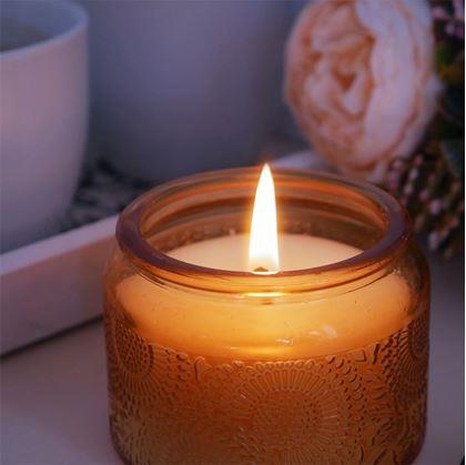 Obrázek z Vonná svíčka ve skle - žlutá, jantar a lilie