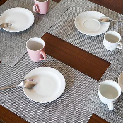 Obrázek z Barevné prostírání na stůl - šedé