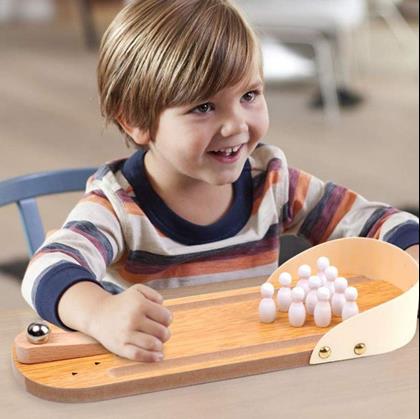 Obrázek z Mini bowling