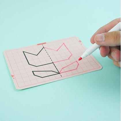 Obrázek z Sada obrázků symetrické kreslení - svět kolem nás