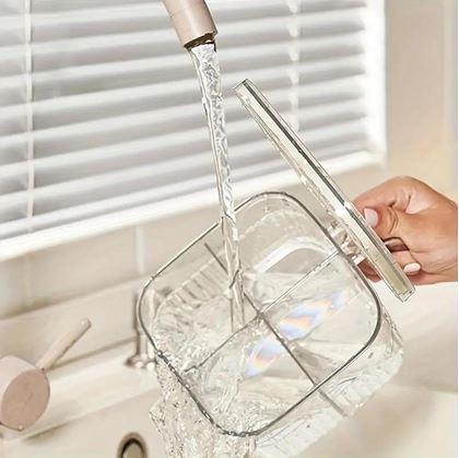 Obrázek z Dělená dóza s úchytkou - 4 přihrádky, 4 lžičky