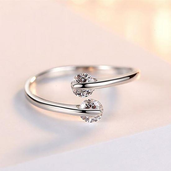 Obrázek z Nastavitelný prstýnek s kamínky