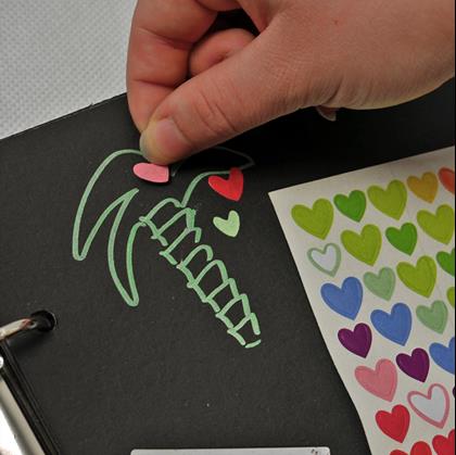 Obrázek z Zážitkový deník/fotoalbum filmová klapka + kreativní sada samolepek