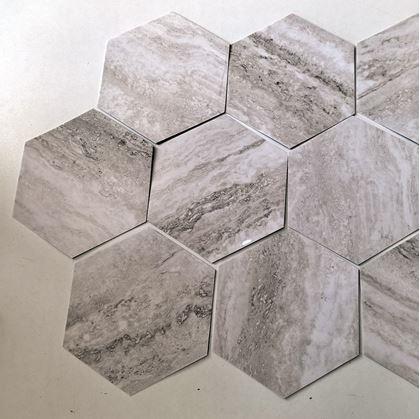 Obrázek z 10 ks samolepicích panelů hexagon - šedá mozaika