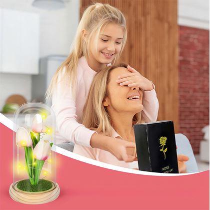 Obrázek z Svítící tulipány ve skleněné kopuli