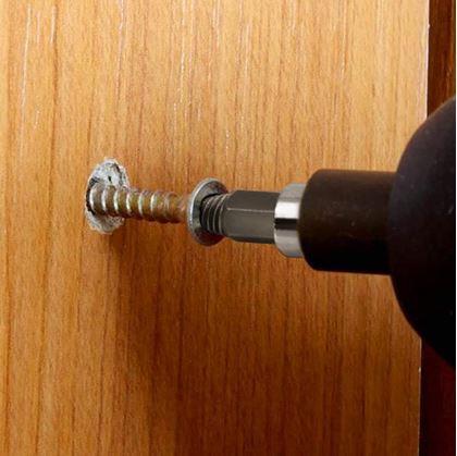 Obrázek z Sada na odstranění zničených šroubů