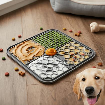 Obrázek z Silikonová lízací podložka pro psa