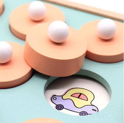 Obrázek z Dřevěná paměťová hra s vyměnitelnými obrázky