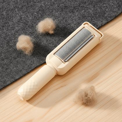 Obrázek z Omyvatelný čistící váleček na chlupy se zásobníkem