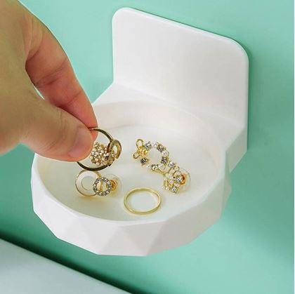 Obrázek z Nalepovací polička na šperky