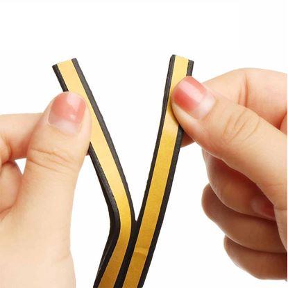 Obrázek Samolepící těsnění do oken a dveří 2,5 m