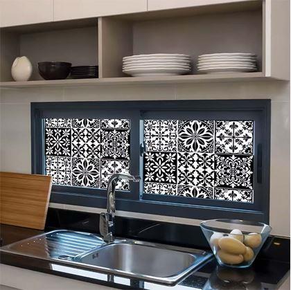 Obrázek z Ozdobná fólie na okno - vintage mozaika