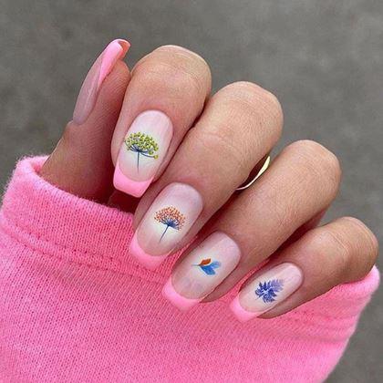 Obrázek z Sada samolepek na nehty - 104 ks lístky