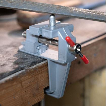 Obrázek z Mini svěrák na stůl