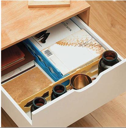 Obrázek z Nastavitelná přepážka do šuplíku