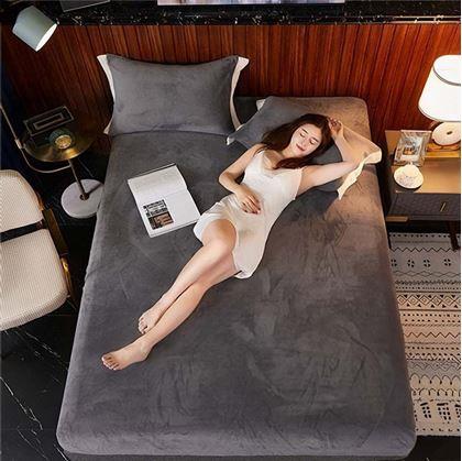 Obrázek z Mikroplyšové prostěradlo 90 x 200 cm - tmavě šedé