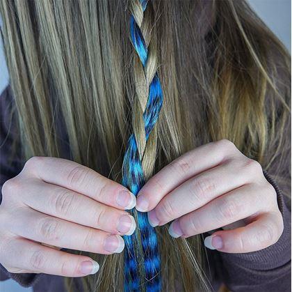 Obrázek z Barevný clip in pramínek 45 cm, mývalí ocas - modrý