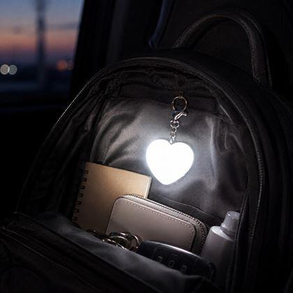Obrázek z Nabíjecí LED světýlko do kabelky