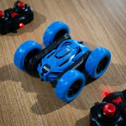 Obrázek z RC akrobatické nabíjecí autíčko 360° na dálkové ovládání
