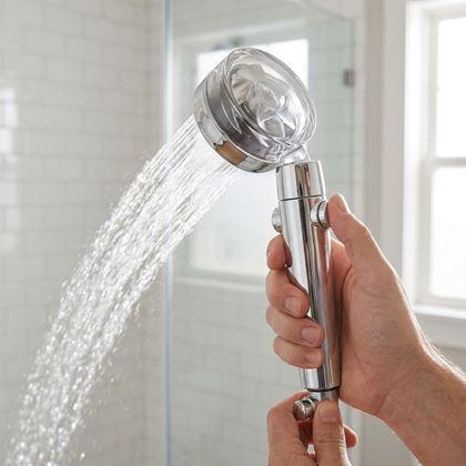 Obrázek z Úsporná rotující sprchová hlavice - stříbrná